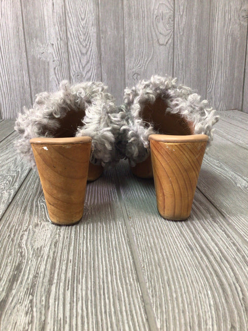 Free People Furry Clogs Size 8.5-39