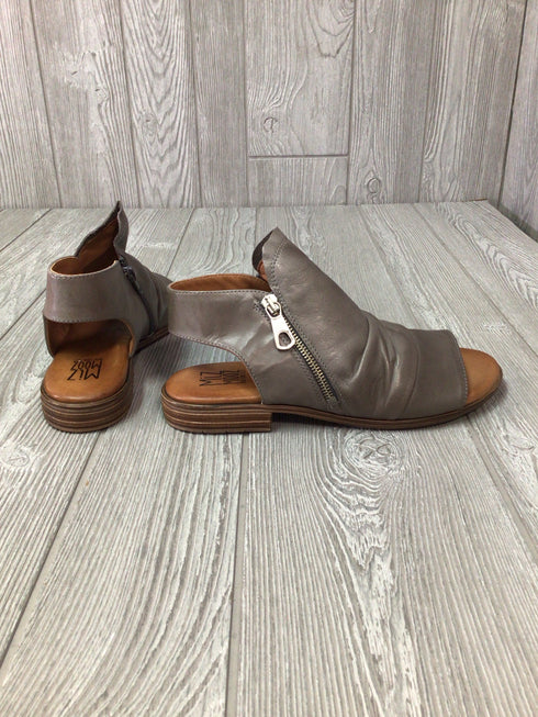 Miz Mooz Dylan Sandals Size 9-40 New