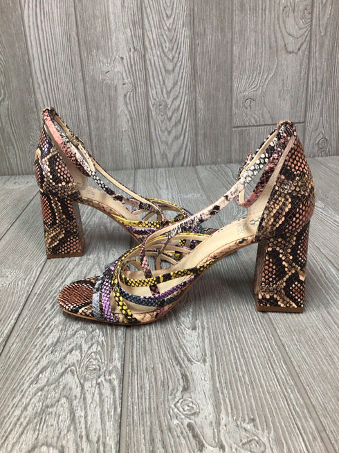 Vince Camuto Sandals Size 8.5
