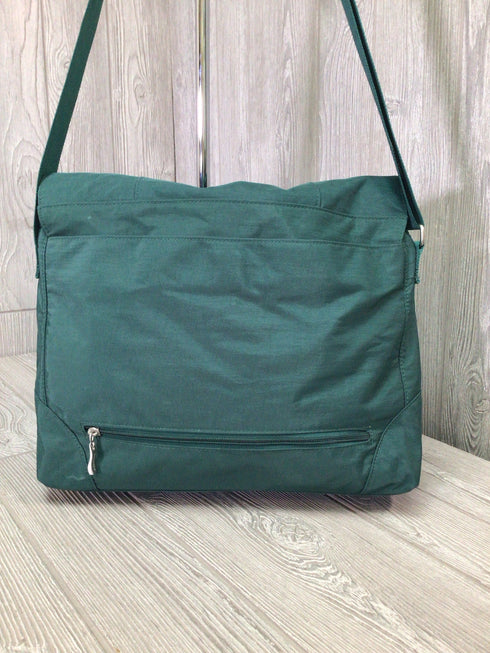 Baggallini travel Messenger Purse