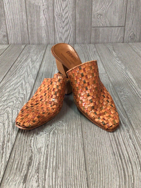 CYDWOQ Vintage Weave Mules Size 8.5