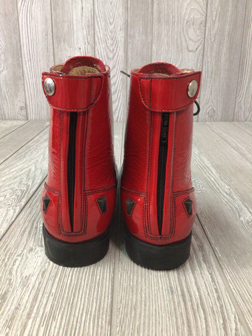 Celeris Alba Boots Size 42.5