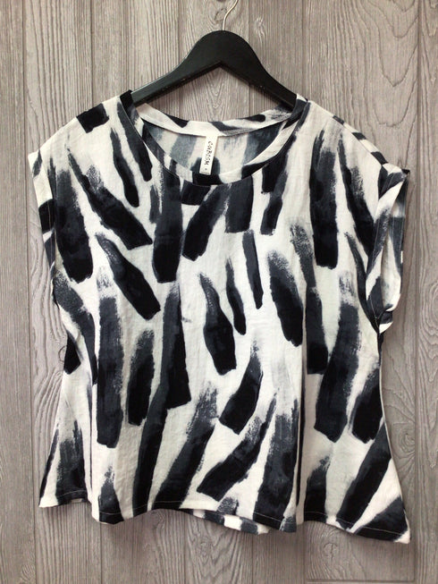 Cubism Top Size Medium