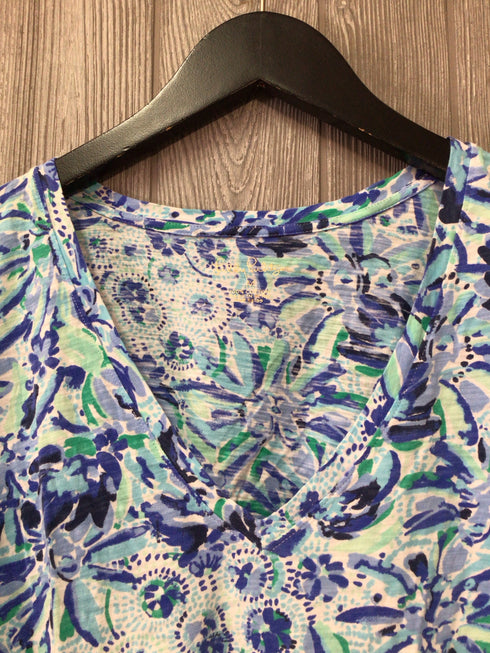 Lilly Pulitzer T-shirt Size Medium