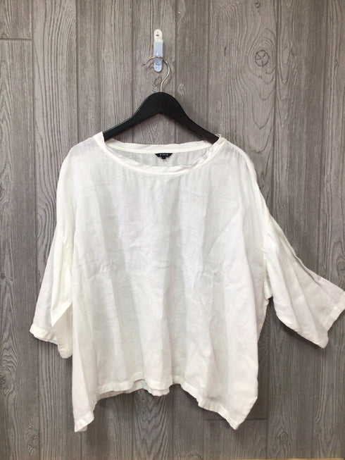 Vivid Linen Top Size Large