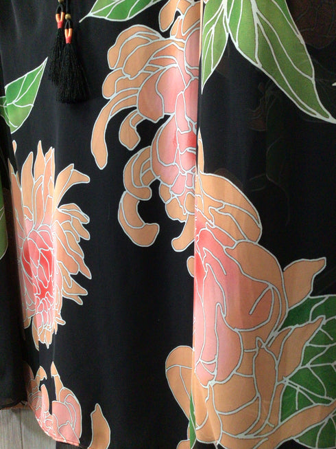 Trina Turk Blouse Size Large