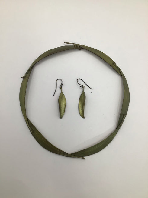 Michael Michaud Eucalyptus Collar + Earrings SET pre-owned