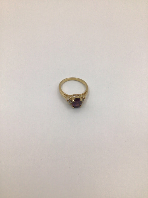 14k Gold Oval Amethyst + Diamond Ring size 6.5