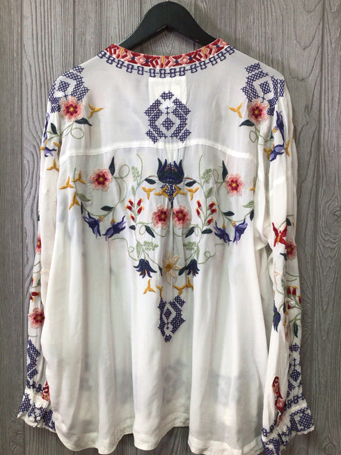 Johnny Was Biya Mariposa Silk Top Size Medium New
