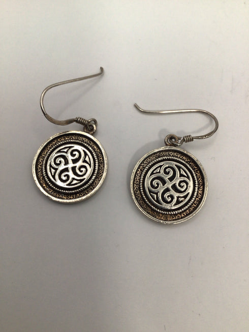 Silver celtic knot Round drop Earrings