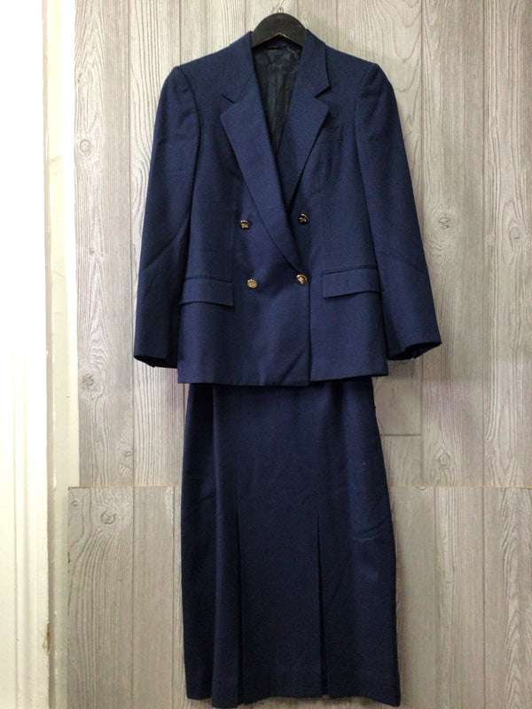 Burberry Skirt Suit Vintage size 40/Size 4