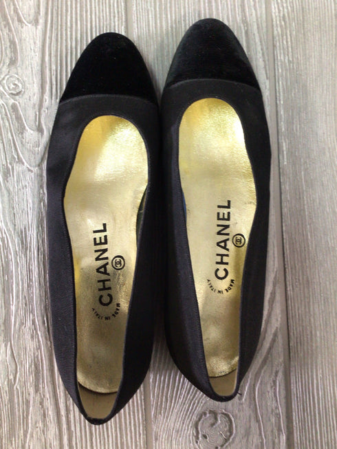 Chanel Cap-toe Flats Size 36.5