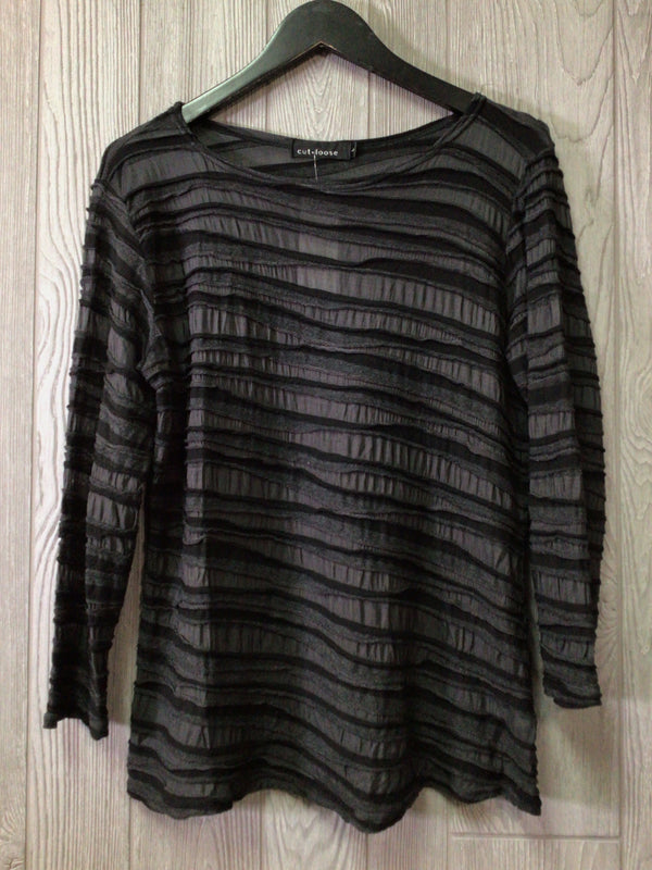 Cut Loose New Top  Size Large New