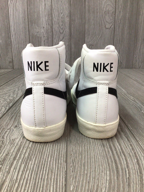 Nike Blazer Mid 77 High-Top Sneakers Leather Women's Size 8.5 pre-owned