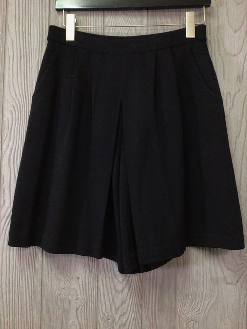 St. John Knit Shorts Size 4