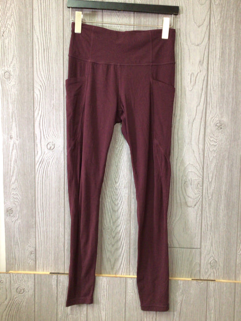 Athleta Stash leggings Size Medium