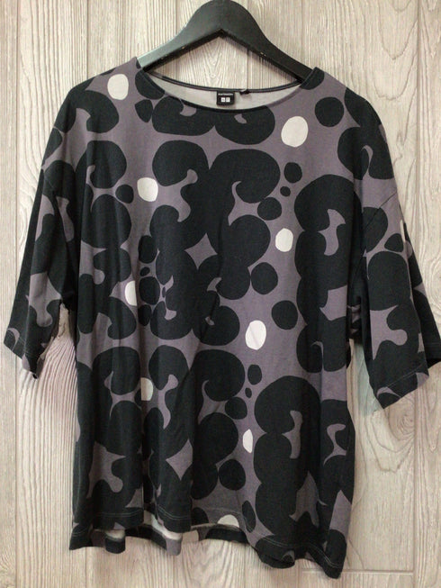 Uniqlo x Marimekko T-shirt Size XX-Large