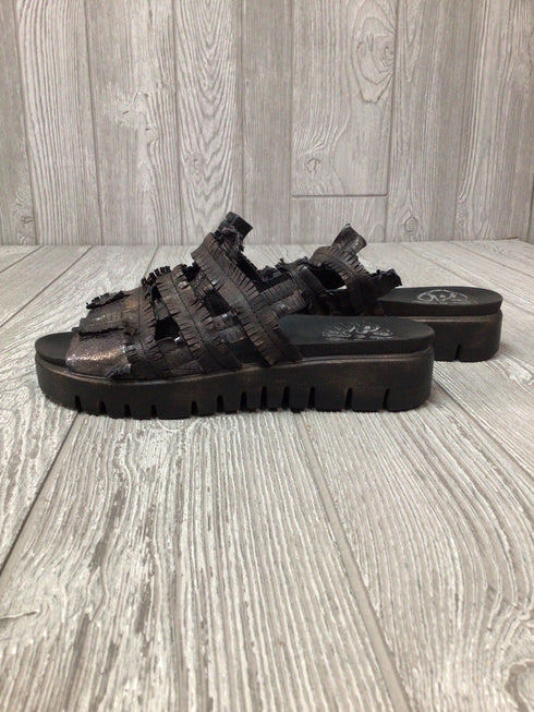 Papucei Alani Sandals Size 6.5