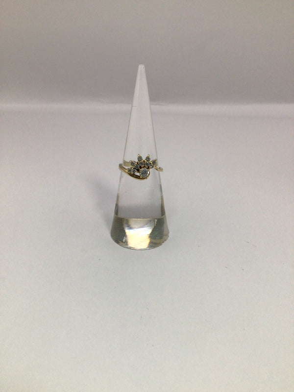 14k Gold Diamond Vintage Ring