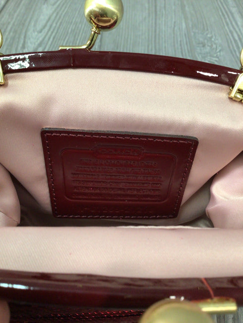 Coach Poppy Crimson Sequin Frame Bag 21218 B4/CM New with tags Evening Bag