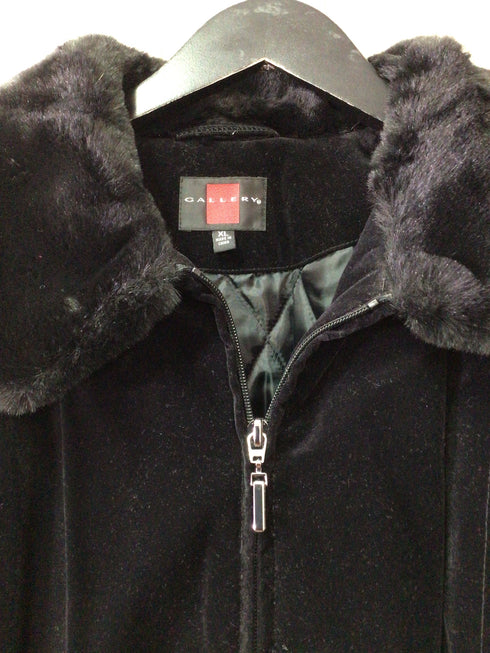 Gallery Faux-Fur Jacket Size X-Large