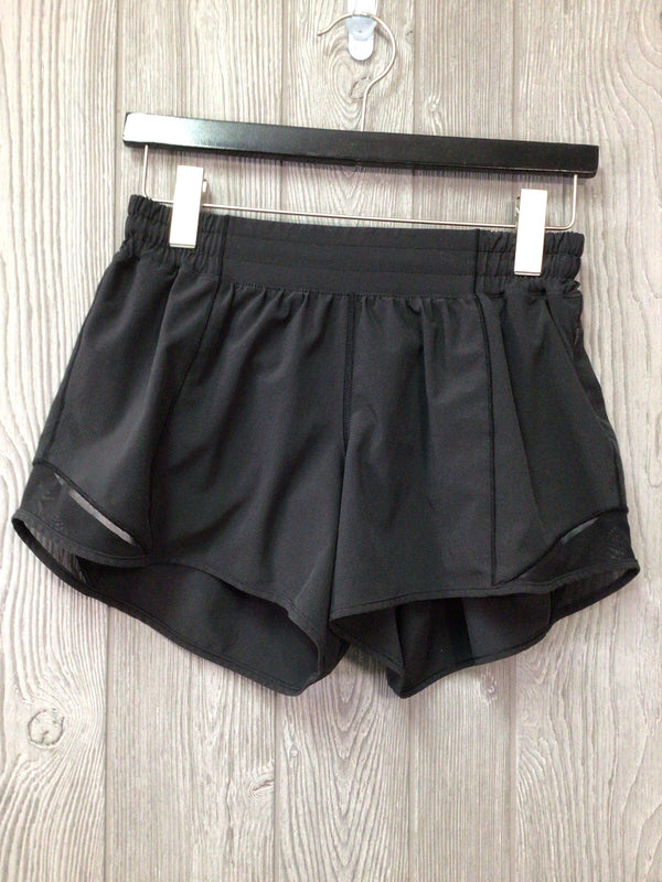lululemon Shorts Size 8 pre-owned
