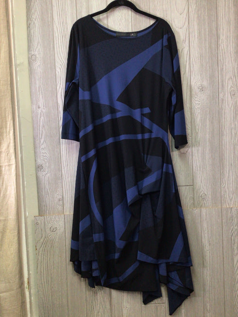 Porto Dress Size X-Large