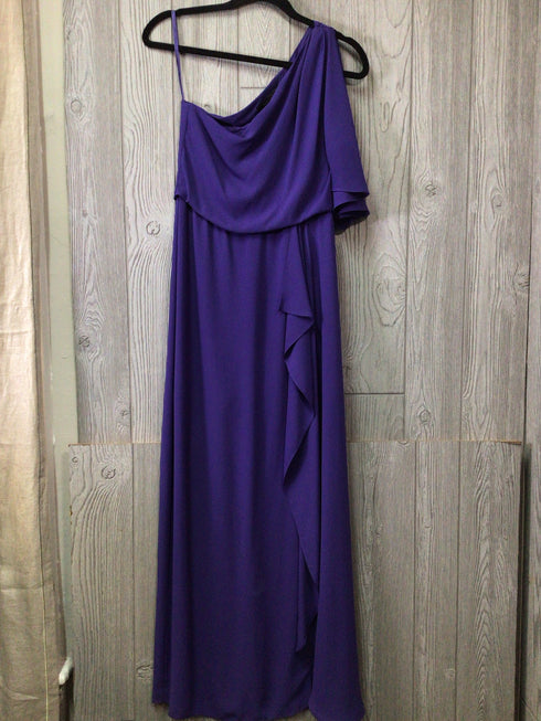 BCBGMaxazria Maxi Dress Size 2