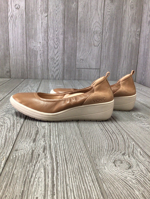 Vionic Wedges Size 9