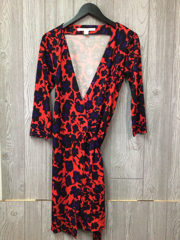 Diane von Furstenberg silk wrap Dress Size 4