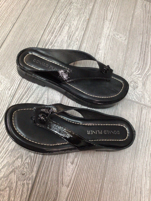 Donald J. Pliner Platform Thong Sandals Size 7.5