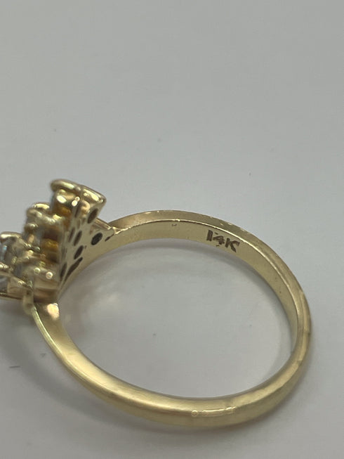 14k Gold Diamond Vintage Ring