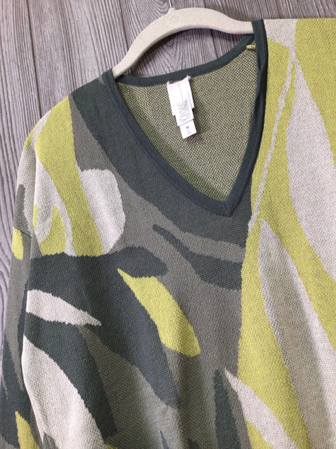 Marla Wynne Sweater Size Medium