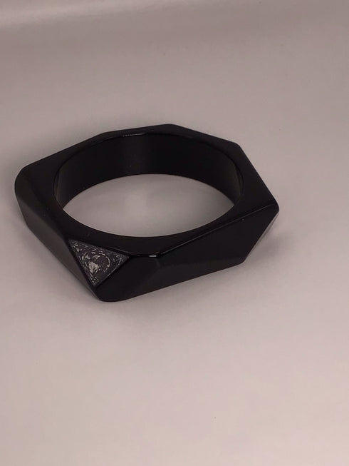 PONO Bracelet Bangle Lucite