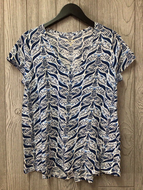 Lilly Pulitzer T-shirt Size Medium