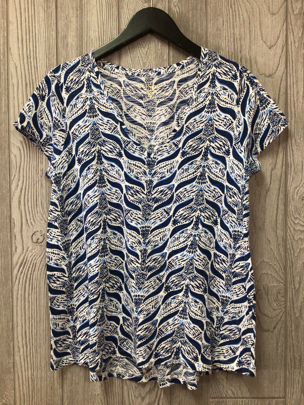 Lilly Pulitzer T-shirt Size Medium