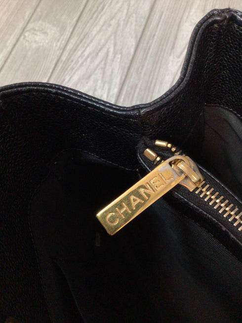 Chanel Grand Shopping Tote Quilted Caviar Leather Vintage GST