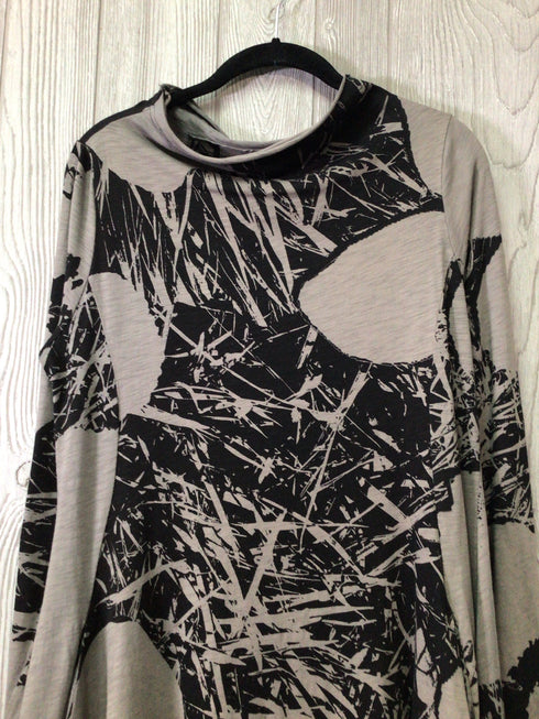 studio rundholtz Dress Size Medium