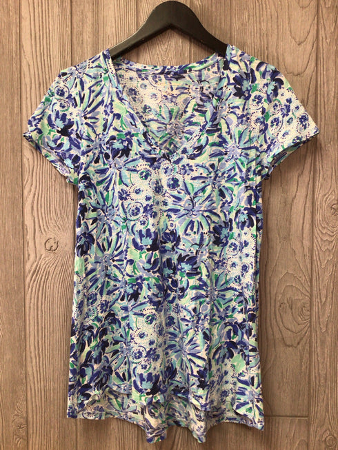 Lilly Pulitzer T-shirt Size Medium