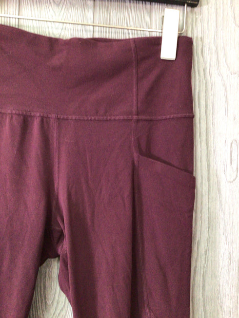 Athleta Stash leggings Size Medium