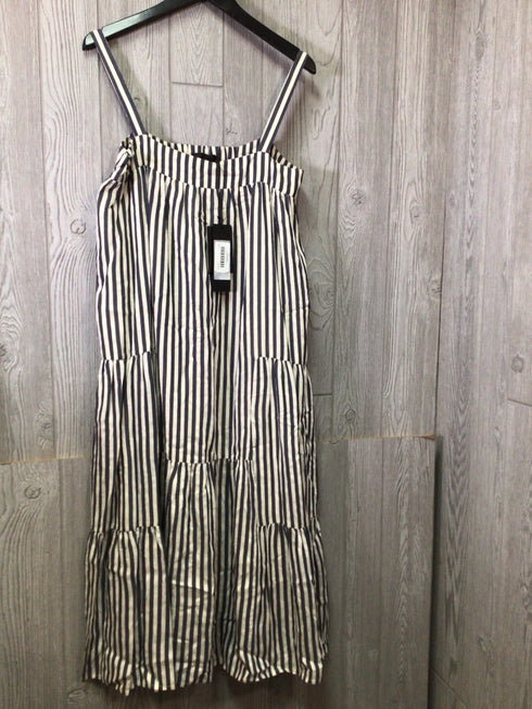 Jenni Kayne maxi Dress Size Medium New