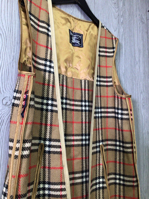 Burberry Vintage Wool Plaid Zip Out lining