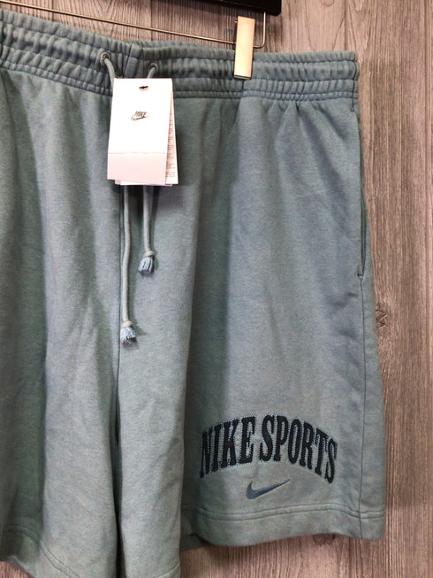 Nike Loose Fit Above the Knee Shorts Size XX-Large New