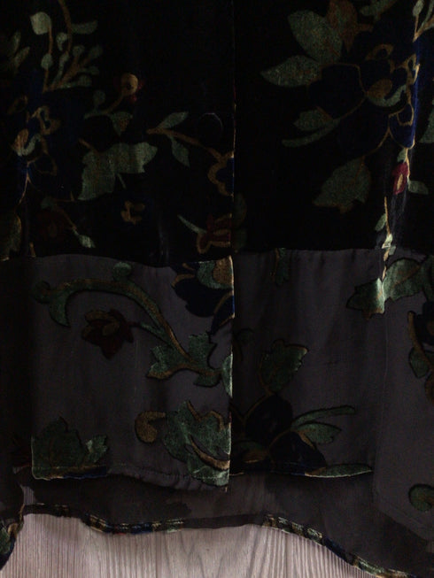 Aris.a Velvet Blazer Size Small