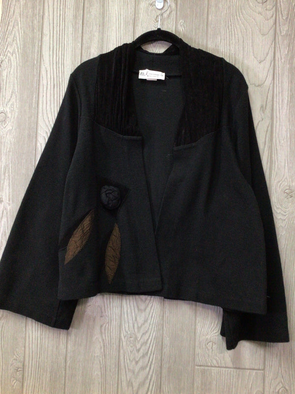 Papermoon Cardigan Size Medium