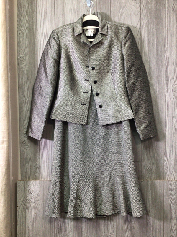 Teri Jon Dress Set Size 6