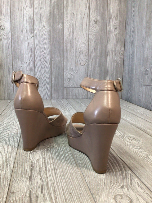 Marc Fisher Size 8.5 Man Made Wedges