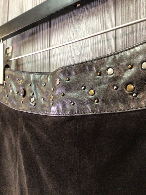 June suede Skirt Size Medium